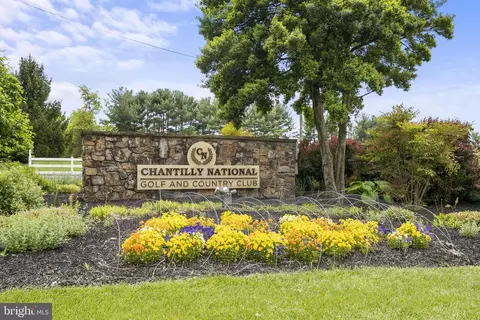 4668 Westfields Blvd, Chantilly, VA 20151 photo 24