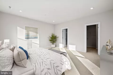 Bedroom - 4680 Westfields Blvd, Chantilly, VA 20151 photo 1 of 3