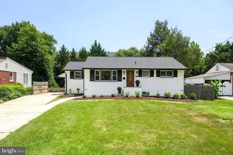 3421 Beechcraft Dr, Alexandria, VA 22306