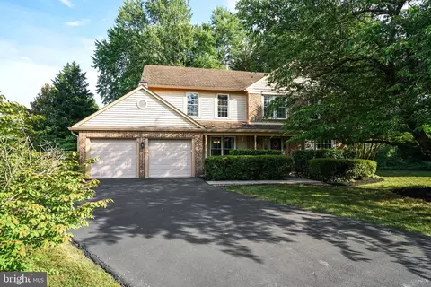 4405 Ivory Coast Ct, Chantilly, VA 20151