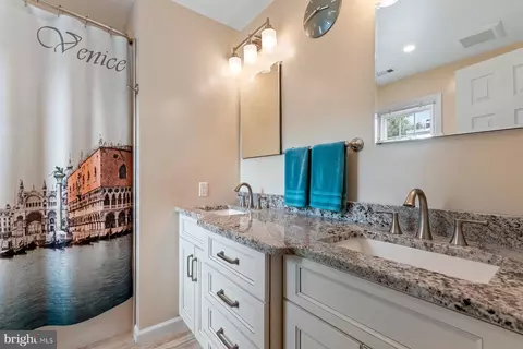 9730 Stipp St, Burke, VA 22015 photo 30