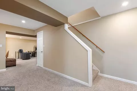 9730 Stipp St, Burke, VA 22015 photo 35