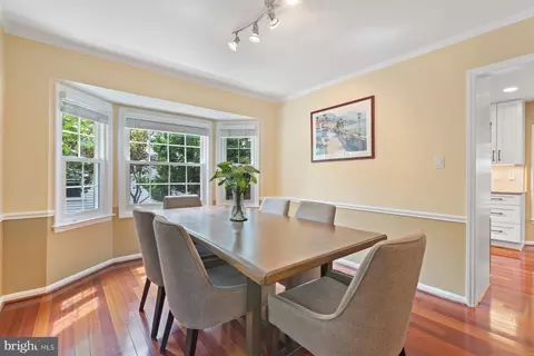 9730 Stipp St, Burke, VA 22015 photo 10