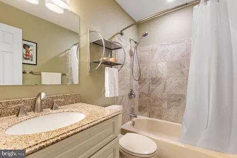 9730 Stipp St, Burke, VA 22015 photo 34