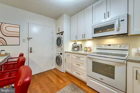 Other - 1800 Old Meadow Rd #904, Mclean, VA 22102 photo 3 of 10