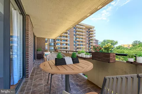 Exterior - 1800 Old Meadow Rd #904, Mclean, VA 22102 photo 1 of 5