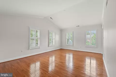 8205 Falstaff Rd, Mclean, VA 22102 photo 23