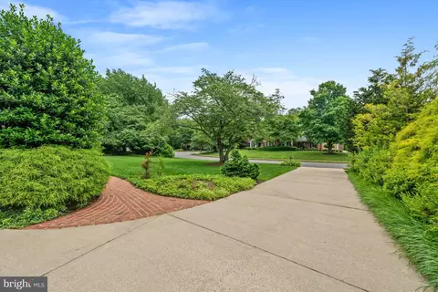 8205 Falstaff Rd, Mclean, VA 22102 photo 51