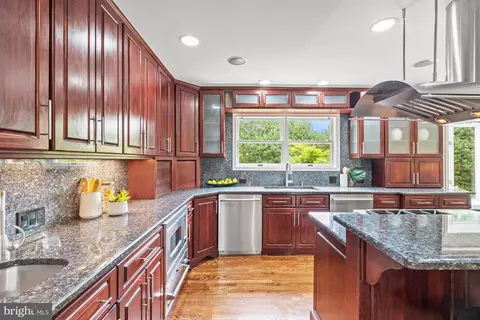 8205 Falstaff Rd, Mclean, VA 22102 photo 8