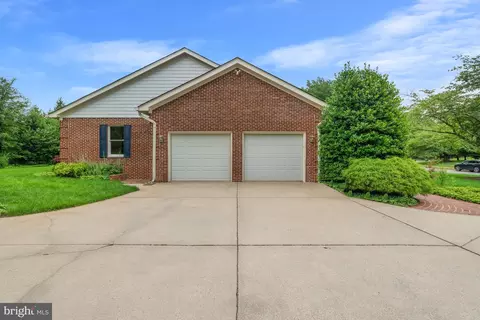 8205 Falstaff Rd, Mclean, VA 22102 photo 50