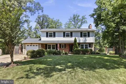 4104 Tidewater Ct, Alexandria, VA 22309