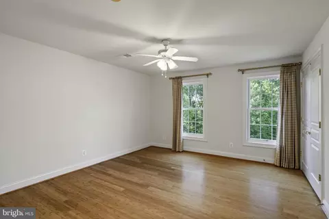 Bedroom - 8705 Bitterroot Ct, Lorton, VA 22079 photo 2 of 6