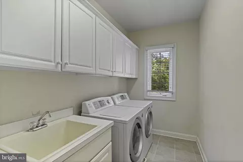 Other - 8705 Bitterroot Ct, Lorton, VA 22079 photo 5 of 23