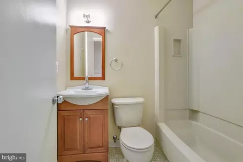 2053 Wethersfield Ct, Reston, VA 20191 photo 44