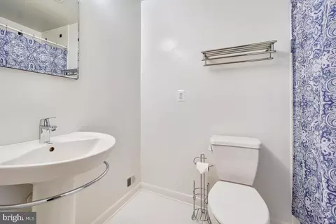 2053 Wethersfield Ct, Reston, VA 20191 photo 28