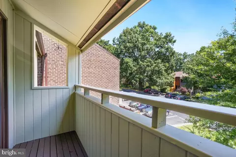 2053 Wethersfield Ct, Reston, VA 20191 photo 40