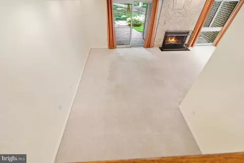 2053 Wethersfield Ct, Reston, VA 20191 photo 17