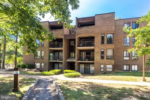11200 Chestnut Grove Sq #11200-204, Reston, VA 20190