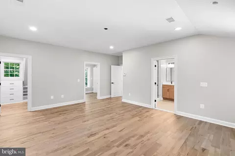 11806 Triple Crown Rd, Reston, VA 20191 photo 37