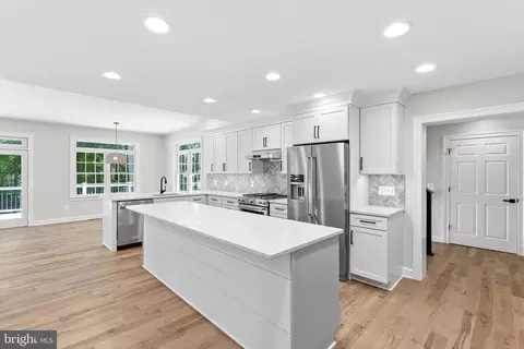11806 Triple Crown Rd, Reston, VA 20191 photo 17