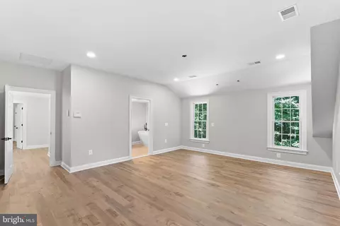 11806 Triple Crown Rd, Reston, VA 20191 photo 36