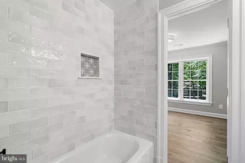 11806 Triple Crown Rd, Reston, VA 20191 photo 46
