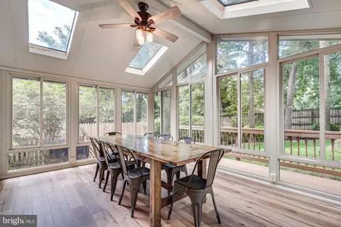9870 Natick Rd, Burke, VA 22015 photo 20
