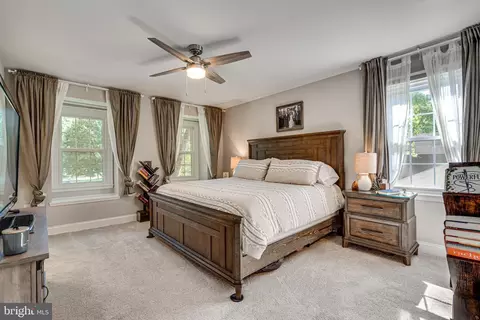 9870 Natick Rd, Burke, VA 22015 photo 23