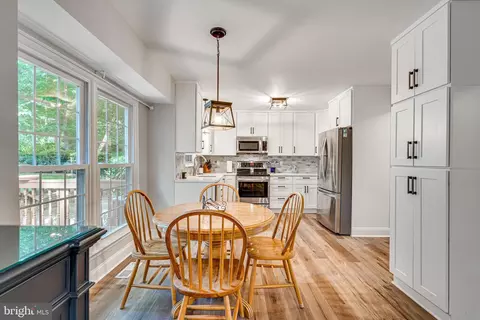 9870 Natick Rd, Burke, VA 22015 photo 12