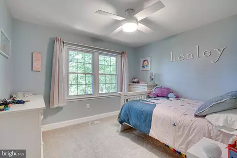9870 Natick Rd, Burke, VA 22015 photo 32