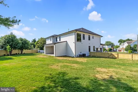 Exterior - Undisclosed, Mclean, VA 22101 photo 5 of 12