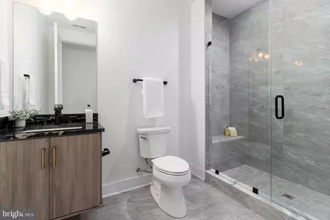 Bath - Undisclosed, Mclean, VA 22101 photo 10 of 10