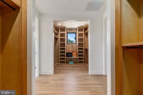 Entry Way - Undisclosed, Mclean, VA 22101 photo 8 of 18