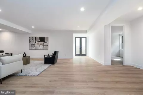 Entry Way - Undisclosed, Mclean, VA 22101 photo 16 of 18