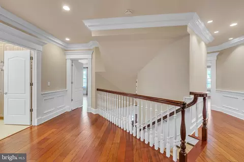 Entry Way - 7247 Addington Dr, Mclean, VA 22101 photo 7 of 12