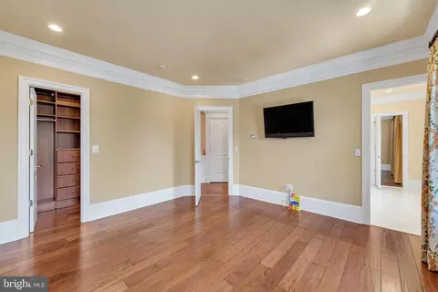 Bedroom - 7247 Addington Dr, Mclean, VA 22101 photo 7 of 7