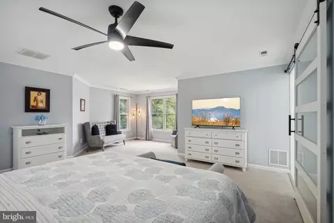 Bedroom - 10936 Hunter Gate Way, Reston, VA 20194 photo 6 of 8