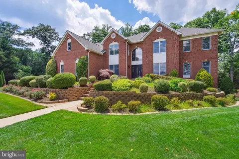 Exterior - 10936 Hunter Gate Way, Reston, VA 20194 photo 14 of 15