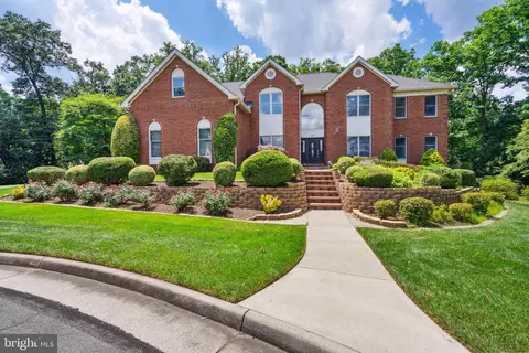 Exterior - 10936 Hunter Gate Way, Reston, VA 20194 photo 13 of 15