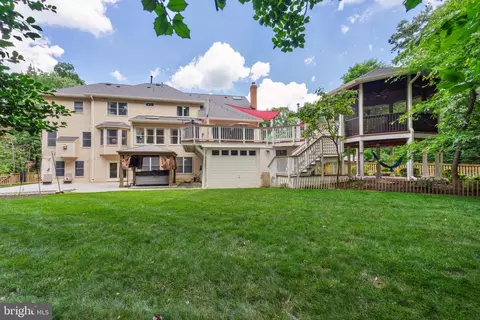 Exterior - 10936 Hunter Gate Way, Reston, VA 20194 photo 8 of 15
