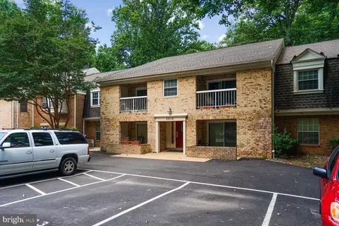 5916 Cove Landing Rd #302, Burke, VA 22015