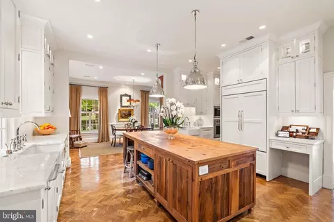 6450 Kedleston Ct, Mclean, VA 22101 photo 22