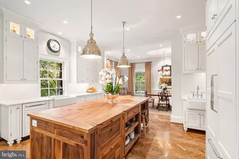 6450 Kedleston Ct, Mclean, VA 22101 photo 20