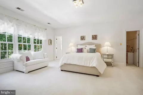 Bedroom - 8904 Chequers Way, Mclean, VA 22102 photo 4 of 5