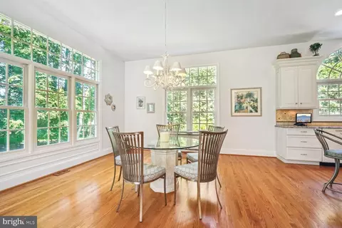 Dining - 8904 Chequers Way, Mclean, VA 22102 photo 5 of 5