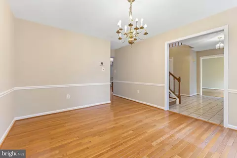 9303 Janphil Ln, Springfield, VA 22153 photo 12