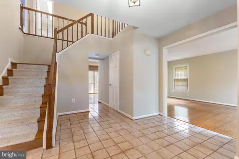 9303 Janphil Ln, Springfield, VA 22153 photo 3