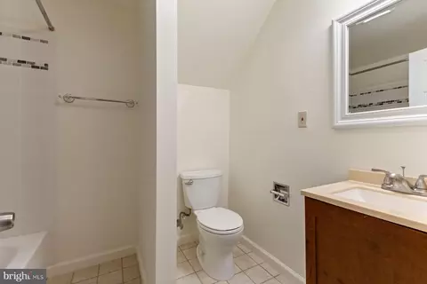 9303 Janphil Ln, Springfield, VA 22153 photo 30