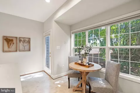 Dining - 8560 Bauer Cir, Springfield, VA 22152 photo 5 of 5