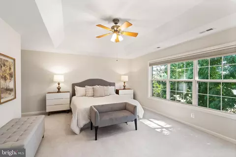 Bedroom - 8560 Bauer Cir, Springfield, VA 22152 photo 5 of 11